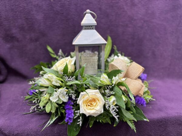 Lighting the Way Lantern - Small - Deluxe